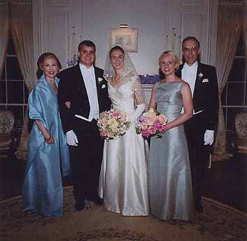 Dorothy Knox and family at Rowena and Kevin’s wedding